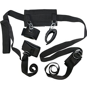 Bad Kitty Bondage Set Negru Bad Kitty Bondage Set Negru pe Domnisoare.ro