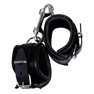 Cătușe Mâini Leather Cuffs Negru Cătușe Mâini Leather Cuffs Negru pe Domnisoare.ro