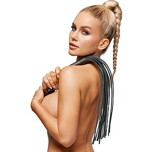 ZADO Flogger Din Piele Naturală – Design Discret Negru