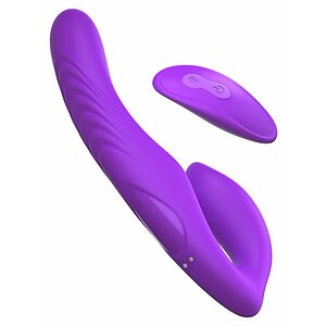 Strap-On Her Strapless Pipedream Mov Strap-On Her Strapless Pipedream Mov pe Domnisoare.ro